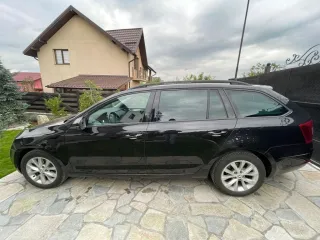 Škoda Octavia Combi 1.6 TDI DSG 2018 – fotografia 9