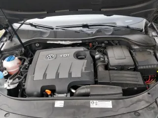Volkswagen Passat 2010 – fotografia 7