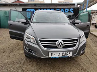 Volkswagen Tiguan 2.0 TDI 4MOTION DSG 2011 – fotografia 2