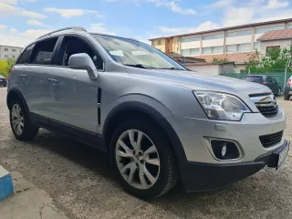 Opel Antara 2.2 Ecotec AWD 2011 – fotografia 4