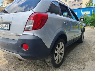 Opel Antara 2.2 Ecotec AWD 2011 – fotografia 8