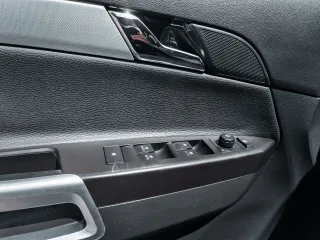 Opel Antara 2.2 Ecotec AWD 2011 – fotografia 16
