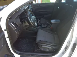 Hyundai Tucson 1.6 Gdi 2wd 6mt 2019 – fotografia 3
