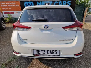 Toyota Auris 1.8 Vvt I Hybrid Automatik 2015 – fotografia 22