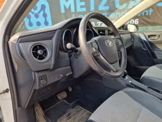 Toyota Auris 1.8 Vvt I Hybrid Automatik 2015 – fotografia 25