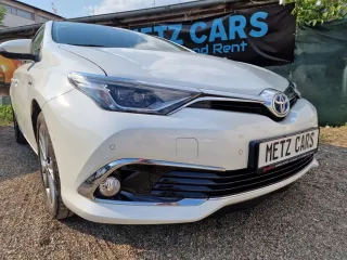 Toyota Auris 1.8 Vvt I Hybrid Automatik 2015 – fotografia 39