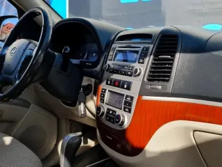 Hyundai Santa Fe 2.2 Dsl Vgt 5 Seats 4wd A T 2008 – fotografia 26