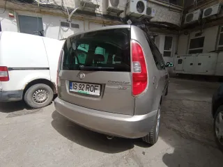 Škoda Roomster 1.2 12v Htp 2008 – fotografia 3