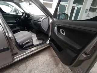 Škoda Roomster 1.2 12v Htp 2008 – fotografia 12