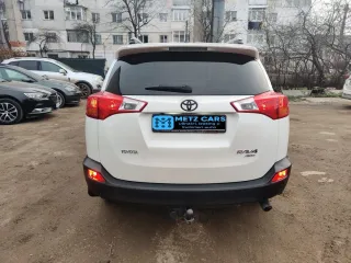 Toyota RAV 4 2.2 D 4d 2013 – fotografia 10