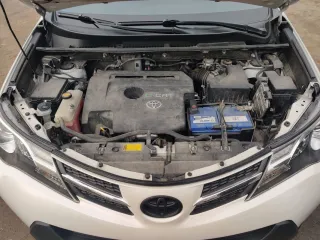 Toyota RAV 4 2.2 D 4d 2013 – fotografia 11