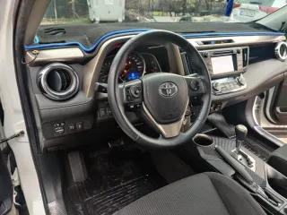 Toyota RAV 4 2.2 D 4d 2013 – fotografia 12