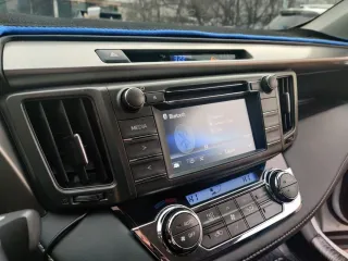 Toyota RAV 4 2.2 D 4d 2013 – fotografia 14