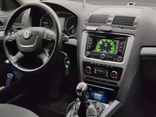 Škoda Octavia 1.6 TDI 2013 – fotografia 11