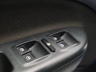 Škoda Octavia 1.6 TDI 2013 – fotografia 18