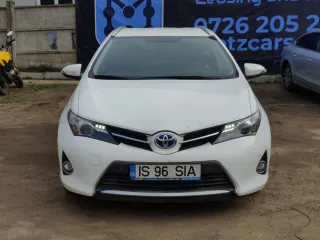 Toyota Auris 1.8 L Vvt I Ts Hybrid 2015 – fotografia 2