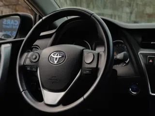 Toyota Auris 1.8 L Vvt I Ts Hybrid 2015 – fotografia 10