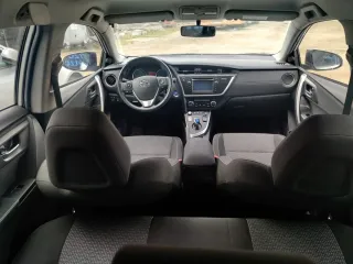 Toyota Auris 1.8 L Vvt I Ts Hybrid 2015 – fotografia 11