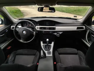 BMW Seria 3 320d Cabriolet 2010 – fotografia 11
