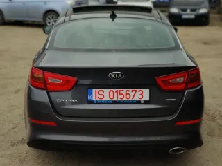 Kia Optima 1.7 CRDI Automatik Spirit 2014 – fotografia 7