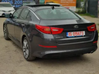 Kia Optima 1.7 CRDI Automatik Spirit 2014 – fotografia 8