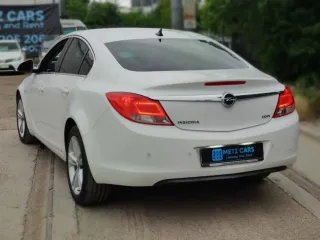 Opel Insignia 2.0 CDTI Cosmo 2011 – fotografia 6