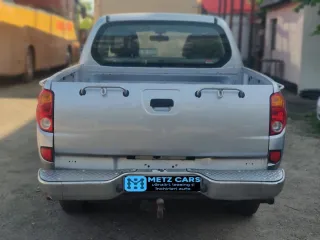 Mitsubishi L200 2007 – fotografia 5