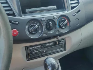 Mitsubishi L200 2007 – fotografia 11