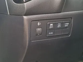 Mazda 3 SKYACTIV G 120 Center Line 2015 – fotografia 16