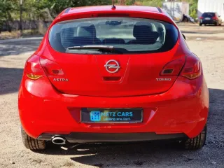 Opel Astra 1.4 Turbo Sport 2010 – fotografia 6