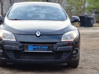 Renault Megane 1.5 DCI Sport Edition Edc 2010 – fotografia 3