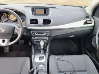 Renault Megane 1.5 DCI Sport Edition Edc 2010 – fotografia 12