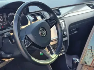 Škoda Rapid 1.0 TSI Clever 2018 – fotografia 14