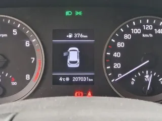 Hyundai Tucson 1.6 Gdi 2wd 6mt Style 2019 – fotografia 10