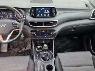 Hyundai Tucson 1.6 Gdi 2wd 6mt Style 2019 – fotografia 12