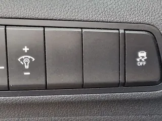 Hyundai Tucson 1.6 Gdi 2wd 6mt Style 2019 – fotografia 16