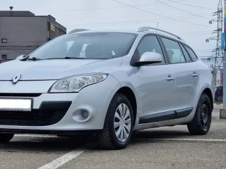 Renault Megane DCI 110 Fap Dynamique 2012 – fotografia 3