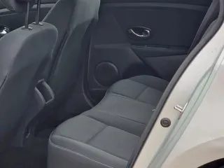 Renault Megane DCI 110 Fap Dynamique 2012 – fotografia 17