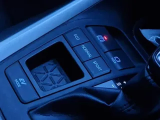 Toyota RAV 4 2.5 4x2 Hybrid Comfort 2020 – fotografia 16