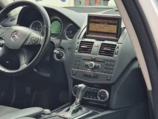 Mercedes-Benz C 220 T CDI DPF Automatik Blueefficiency Elegance 2010 – fotografia 14