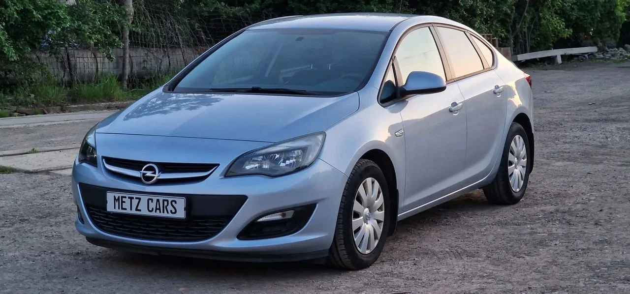 Opel Astra 1.4 Turbo Ecotec Aut Enjoy 2017