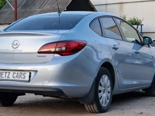 Opel Astra 1.4 Turbo Ecotec Aut Enjoy 2017 – fotografia 6