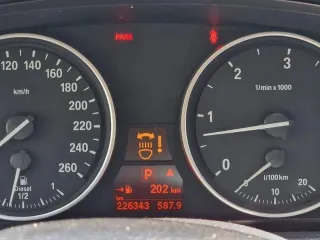 BMW X5 3 5sd Aut 2010 – fotografia 22