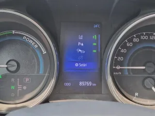 Toyota Auris 2018 – fotografia 18