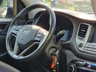 Hyundai Tucson Blue 1.7 CRDI 2wd Dct Premium 2017 – fotografia 4