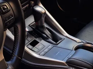 Lexus Seria NX 300h AWD Business 2018 – fotografia 7
