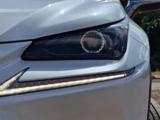 Lexus Seria NX 300h AWD Business 2018 – fotografia 9