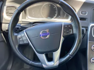 Volvo S60 D2 Start Stop Basic 2014 – fotografia 12