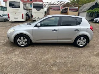 Kia Ceed Cee D 1.4 Gsl City 2009 – fotografia 3