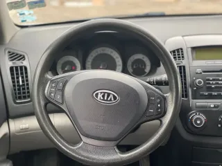 Kia Ceed Cee D 1.4 Gsl City 2009 – fotografia 14